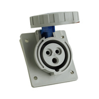 CEE Einbausteckdose schräg 16A 3P 230V IP67 IEG 1632 DV