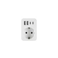 Steckdosenadapter mit 4x USB und Schuko-steckdose 230V 3680W W-72025