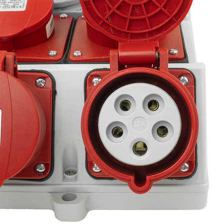 Baustromverteiler 3x16A 2x32A CEE 4x230V Stromverteiler mit Handgriff und Anbaustecker Doktorvolt TR-S/FI DV-5053-D