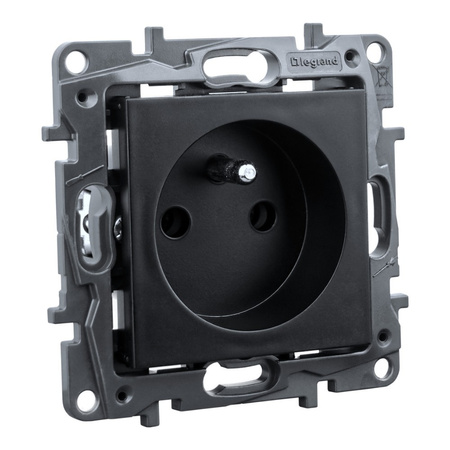 Steckdose 2P + E franz. System schwarz Niloe Step 863530