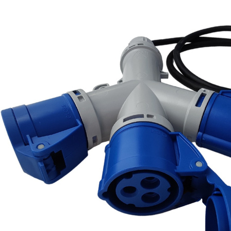 Marlanvil CEE Camping Adapterleitung Mehrfachsteckdose 3x 16A 3P 230V mit 1,5m Kabel IP44 6.80130.1