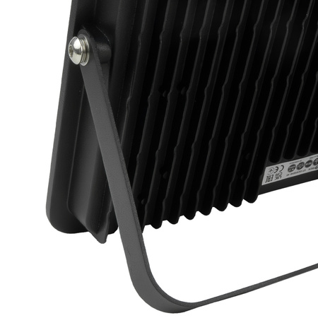 LED Außenstrahler 150W GTV Flutlicht schwarz IP65 Außenwandstrahler 12000lm GT-GCX150W-40