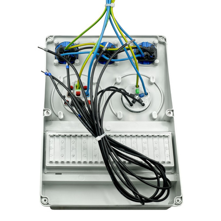 Baustromverteiler 32A 16A 3x230V Stromverteiler mit Bals-Steckdosen WK-4304-D