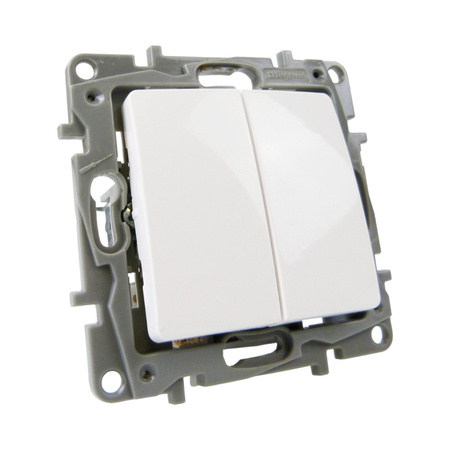 Doppel Treppenschalter Schalter 10A Niloe Legrand 764502