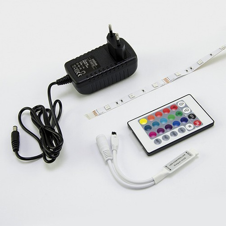 Dekorative Band Streifen LATE LED 5M 150 RGB BLISTER IP65 Strühm 03037