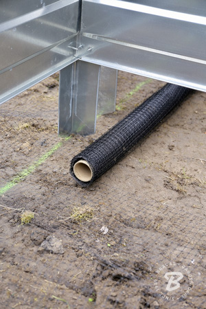 Maulwurfnetz Schutznetz UNINET 40g/m2 14x16mm 50 x 1 m Abdecknetz Absperrnetz Bradas AS-UN4010050