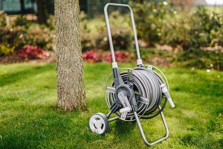 WHITE SILVER PLUS Schlauchwagen Set 20m Wasserschlauch Gartenschlauchwagen BRADAS WL-W2B20