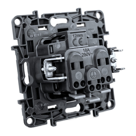 Steckdose 2P + E franz. System schwarz Niloe Step 863531