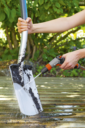 Reinigungsspritze Sprühpistole Bewässerungsspritze Gießspritze Gardena 18301-20