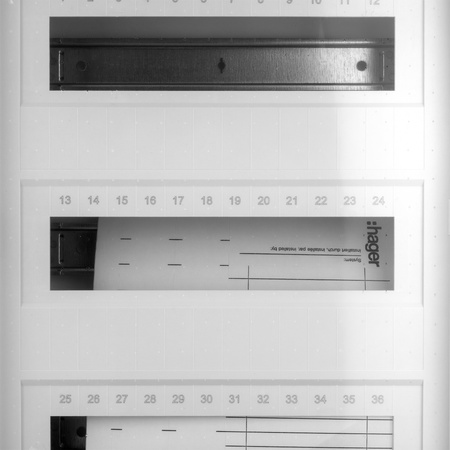 Verteilerschrank Aufputz Sicherunngskasten 3 Reihen 36 Modulen Verteilerkasten Kleinverteiler weiß Hager Volta 3x12 VA36BN