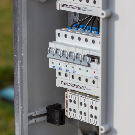 Campingverteiler 2x16A 5P 400V Campingsäule mit Wasseranschluss 4x16A 2p+E 230V 2x16A 3P 230V CV-CAMP DV-2209-D